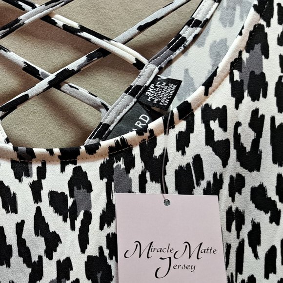 Woman's long summer dress leopard print - Picture 7 of 9